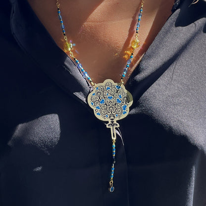 Collier Popiloue aux cœurs bleus